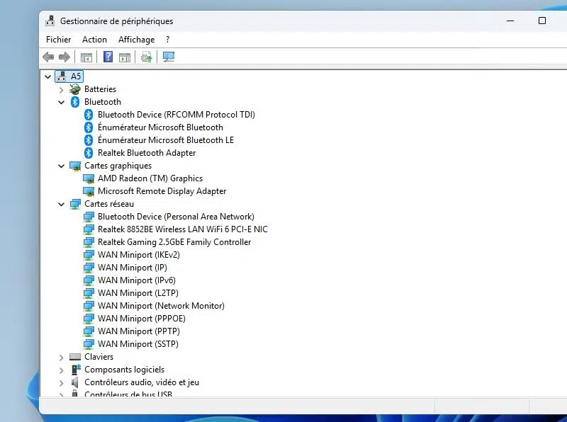 Gestionnaire de périphériques du Geekom A5 2027 Edition avec la carte Wi-Fi 6 Realtek 8852BE et le contrôleur 2,5 GbE