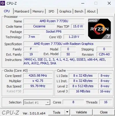 CPU-Z affiche les caractéristiques du processeur AMD Ryzen 7 7730U du Geekom A5 2027 Edition